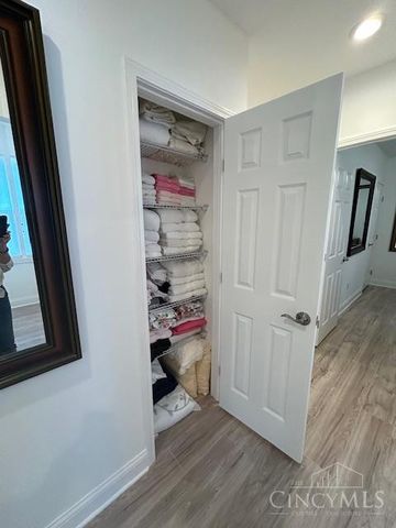 2863 Marshall Avenue, Cincinnati, OH 45225