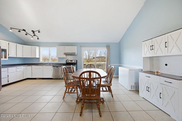 1258 N Bypass, Lawrenceburg, KY 40342