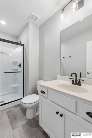 4352 S 214 Street, Elkhorn, NE 68022
