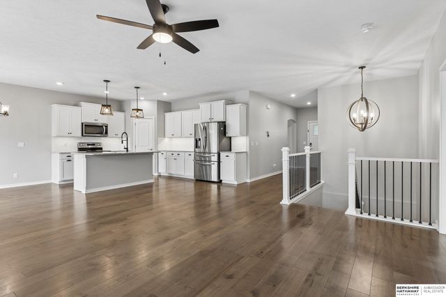 4352 S 214 Street, Elkhorn, NE 68022