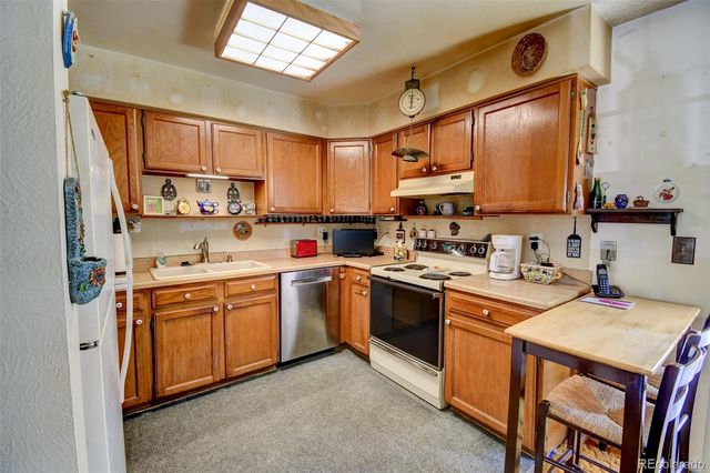 6673 S Dahlia Circle, Centennial, CO 80121