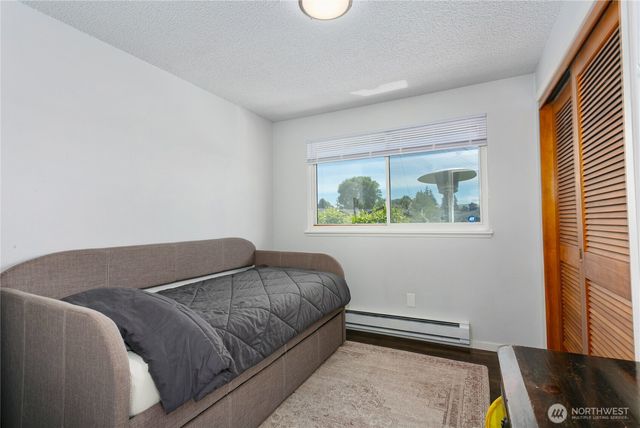 1759 S 43rd Street, Tacoma, WA 98418