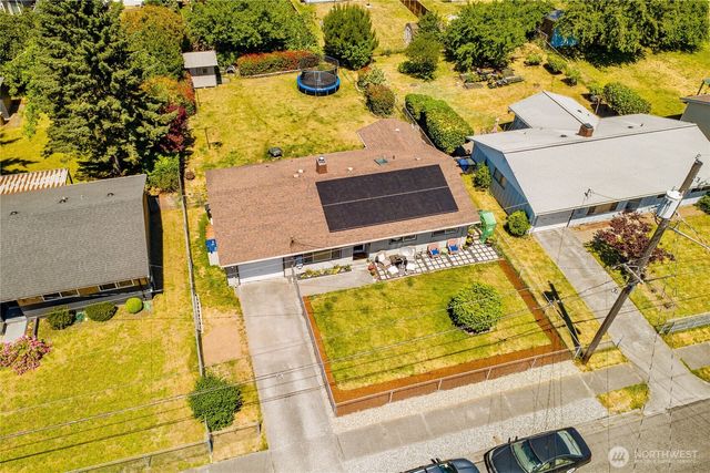1759 S 43rd Street, Tacoma, WA 98418