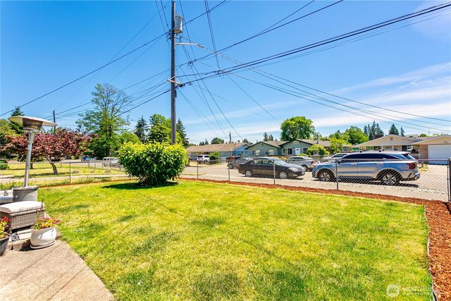 1759 S 43rd Street, Tacoma, WA 98418