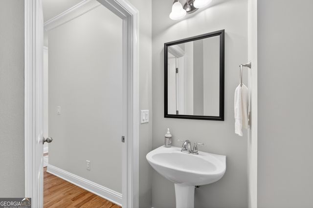 7960 Highland Bluff, Sandy Springs, GA 30328