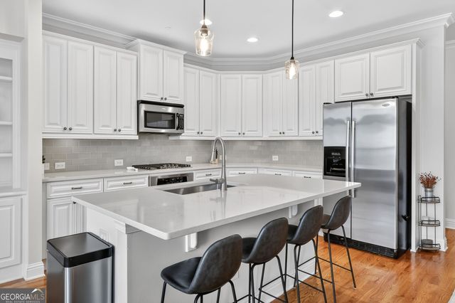 7960 Highland Bluff, Sandy Springs, GA 30328