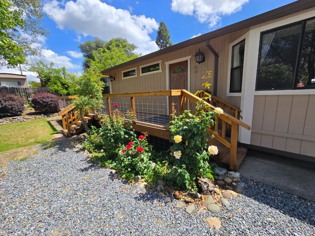 3850 Dry Lake Ln, Auburn, CA 95602