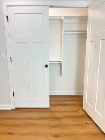 552 Cosmos Street, Centerton, AR 72719