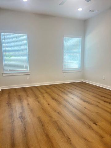 552 Cosmos Street, Centerton, AR 72719