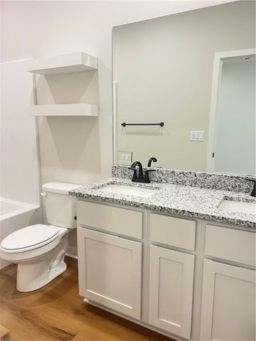 552 Cosmos Street, Centerton, AR 72719