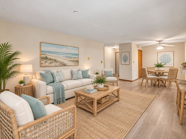 1372 Cunat Court 1D, Lake In The Hills, IL 60156
