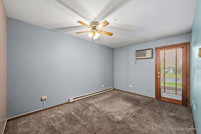 1372 Cunat Court 1D, Lake In The Hills, IL 60156