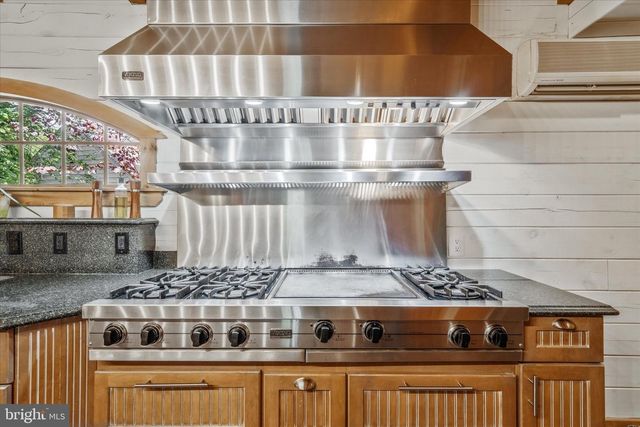 3432 MEMORIAL ST, Alexandria, VA 22306
