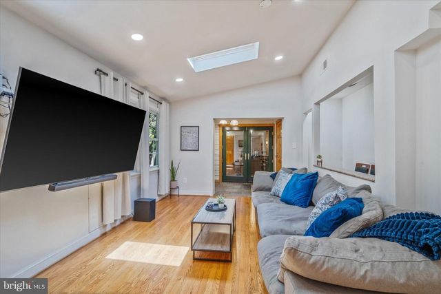 3432 MEMORIAL ST, Alexandria, VA 22306