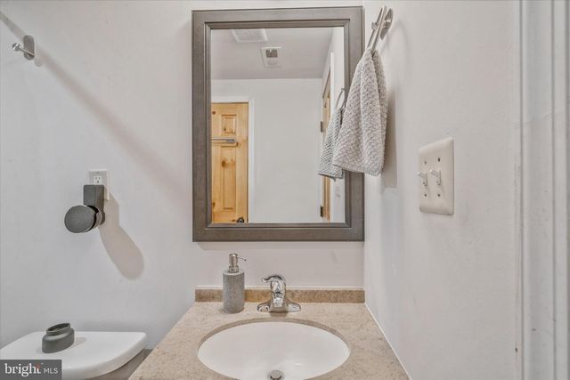3432 MEMORIAL ST, Alexandria, VA 22306
