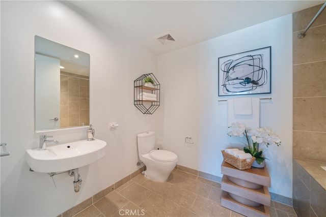 6250 Hollywood Blvd 7G, Hollywood, CA 90028