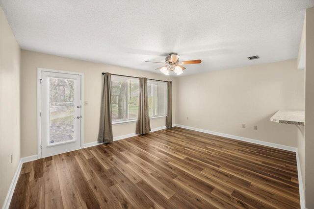 14 Falcon Ridge Lane, Fort Walton Beach, FL 32547