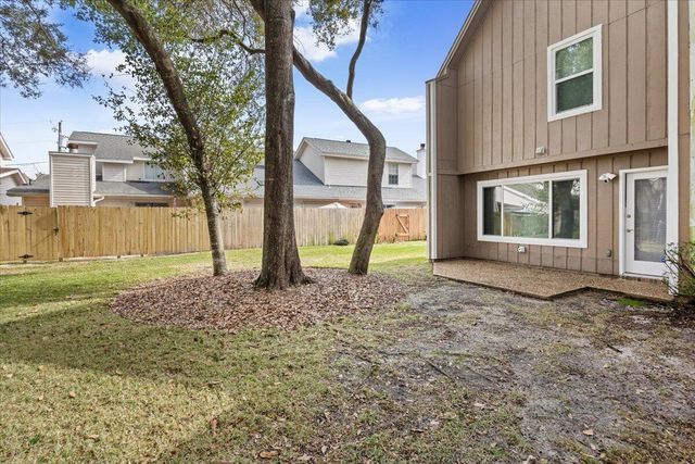 14 Falcon Ridge Lane, Fort Walton Beach, FL 32547