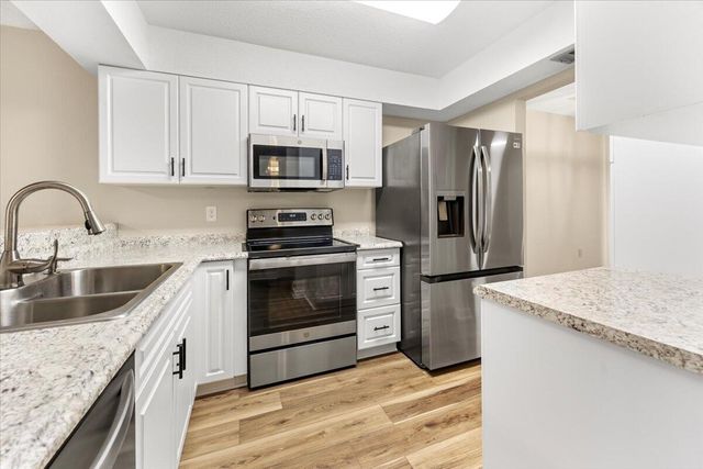 14 Falcon Ridge Lane, Fort Walton Beach, FL 32547