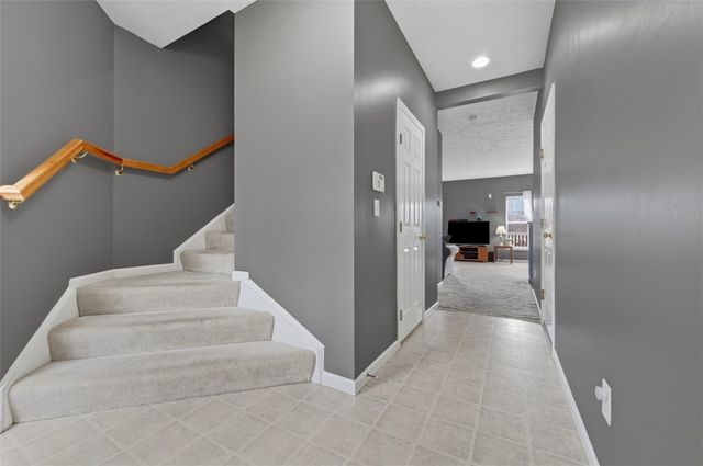 184 Southern Valley, Adams Twp, PA 16046