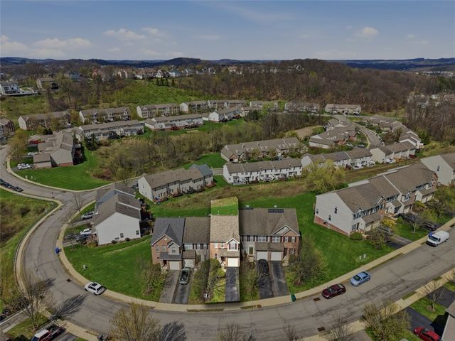 184 Southern Valley, Adams Twp, PA 16046
