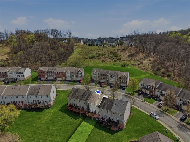 184 Southern Valley, Adams Twp, PA 16046
