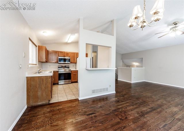 5160 Quill Drive, Colorado Springs, CO 80911