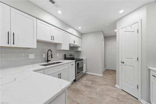 114 Spoon CT, Yorktown, VA 23693