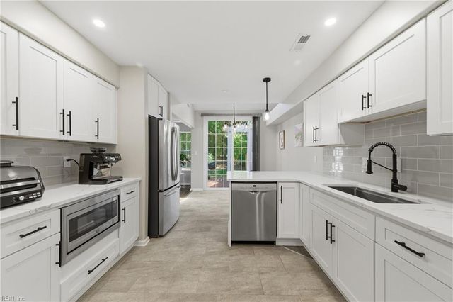 114 Spoon CT, Yorktown, VA 23693