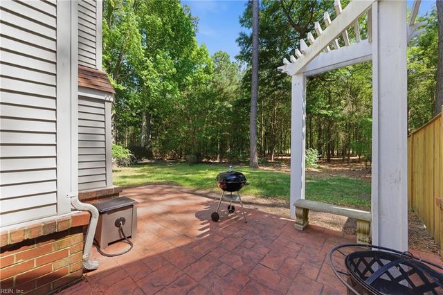 114 Spoon CT, Yorktown, VA 23693
