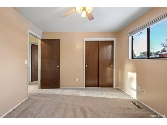 7322 S Downing Cir E, Centennial, CO 80122