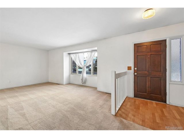 7322 S Downing Cir E, Centennial, CO 80122