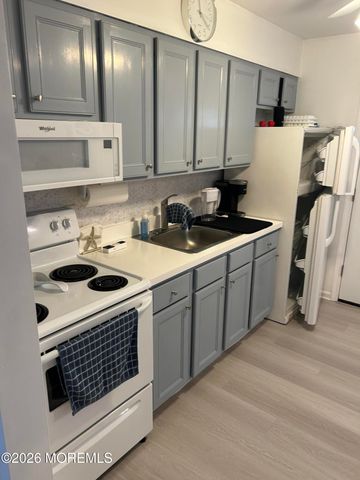 1804 Grand Central Avenue 201, Lavallette, NJ 08735