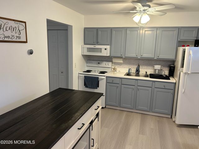 1804 Grand Central Avenue 201, Lavallette, NJ 08735