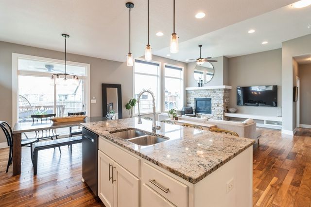 590 NE Meridian Drive, Waukee, IA 50263