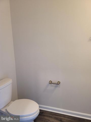 29 PEREGRINE WAY, Burlington, NJ 08016