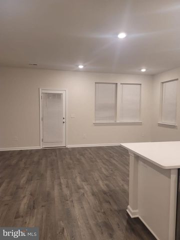 29 PEREGRINE WAY, Burlington, NJ 08016