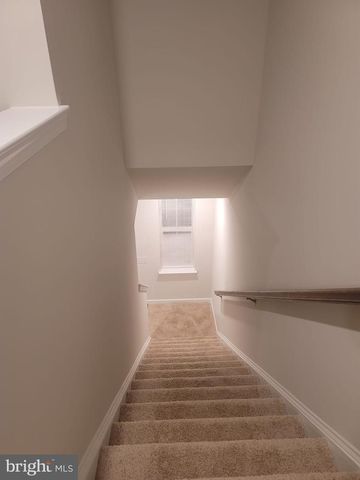 29 PEREGRINE WAY, Burlington, NJ 08016