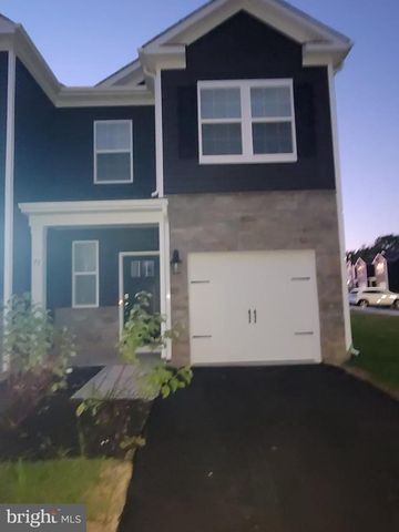 29 PEREGRINE WAY, Burlington, NJ 08016