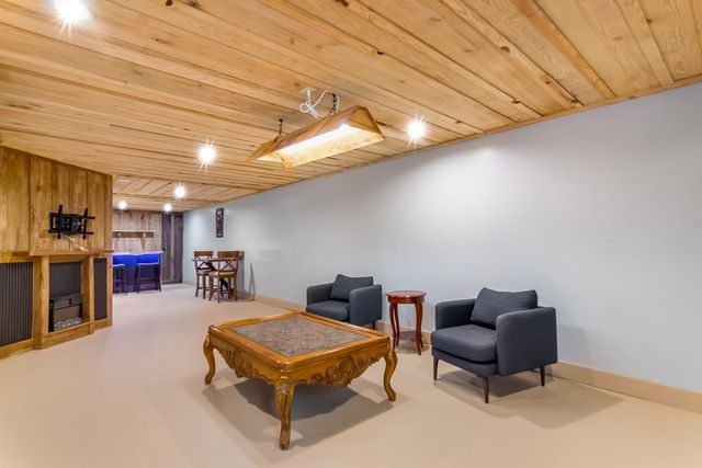 1514 Villa Drive, Ellijay, GA 30504