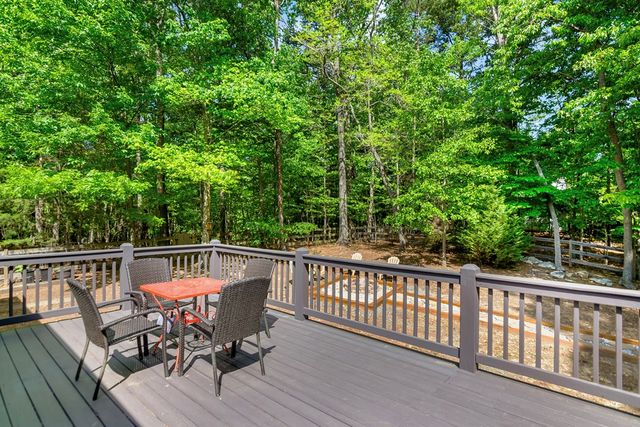 1514 Villa Drive, Ellijay, GA 30504