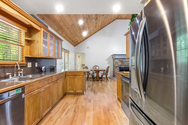 1514 Villa Drive, Ellijay, GA 30504