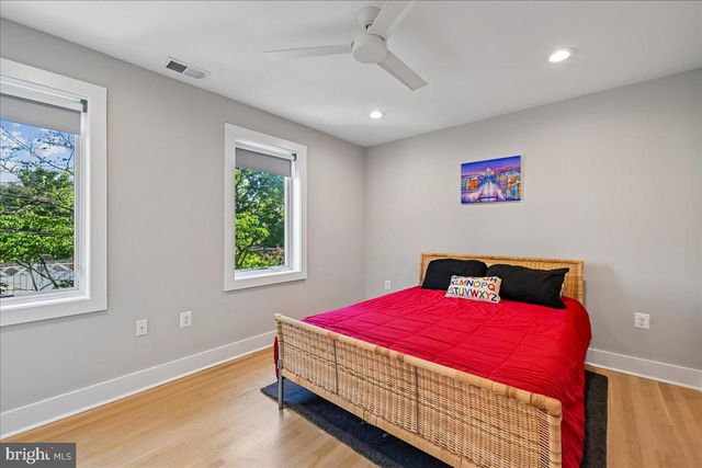 655 E ST SE, Washington, DC 20003