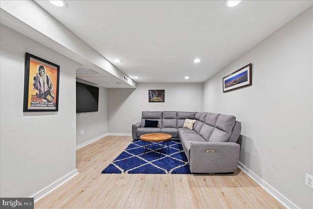 655 E ST SE, Washington, DC 20003