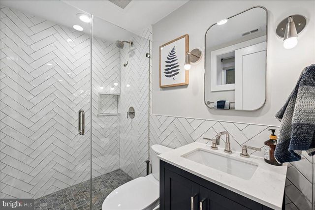 655 E ST SE, Washington, DC 20003