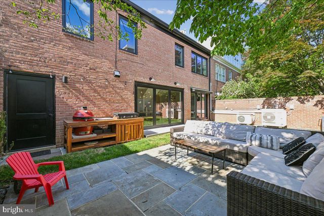 655 E ST SE, Washington, DC 20003