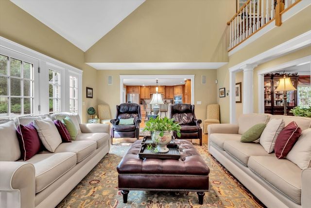 11 Manor Drive, Sandwich, MA 02537