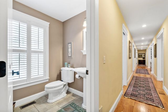 11 Manor Drive, Sandwich, MA 02537