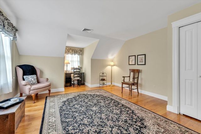 11 Manor Drive, Sandwich, MA 02537