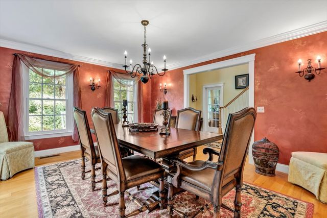 11 Manor Drive, Sandwich, MA 02537